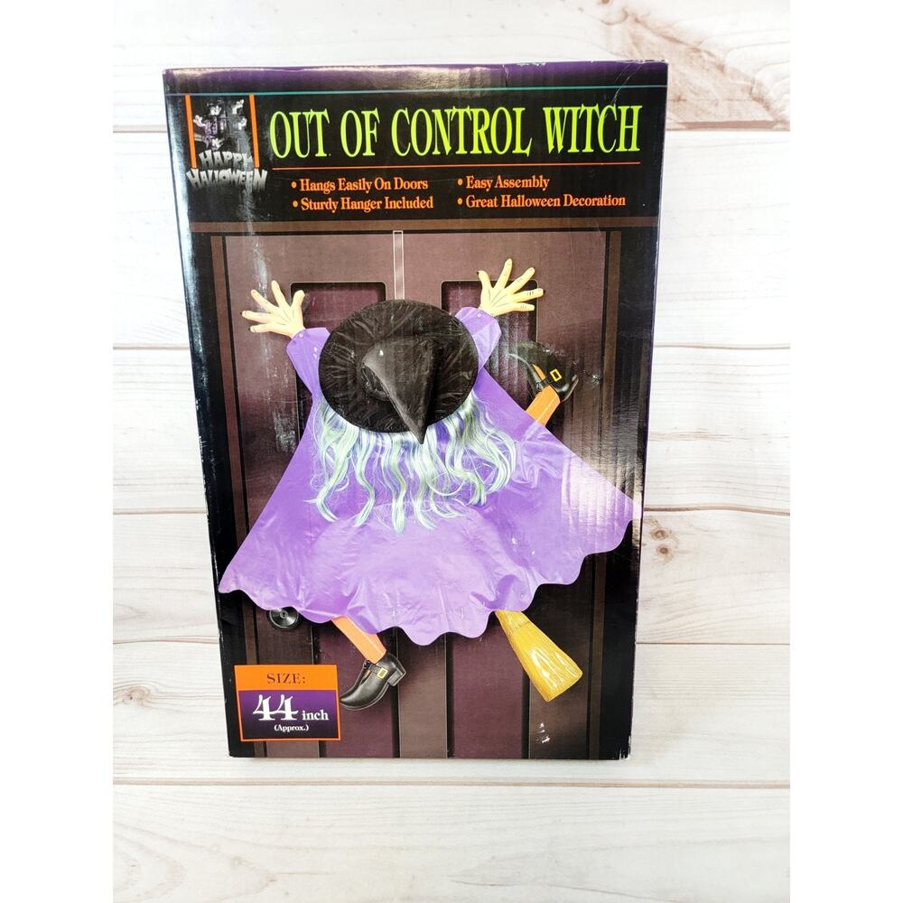 Vintage Out Of Control Witch Door Hanger Wreath Halloween 44 Inch NEW in Box